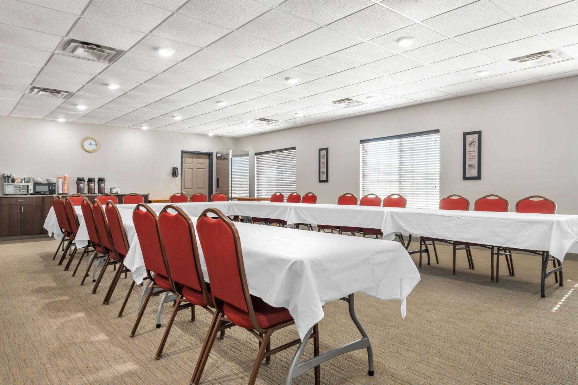 Country Inn & Suites By Radisson, Watertown, Sd Ngoại thất bức ảnh