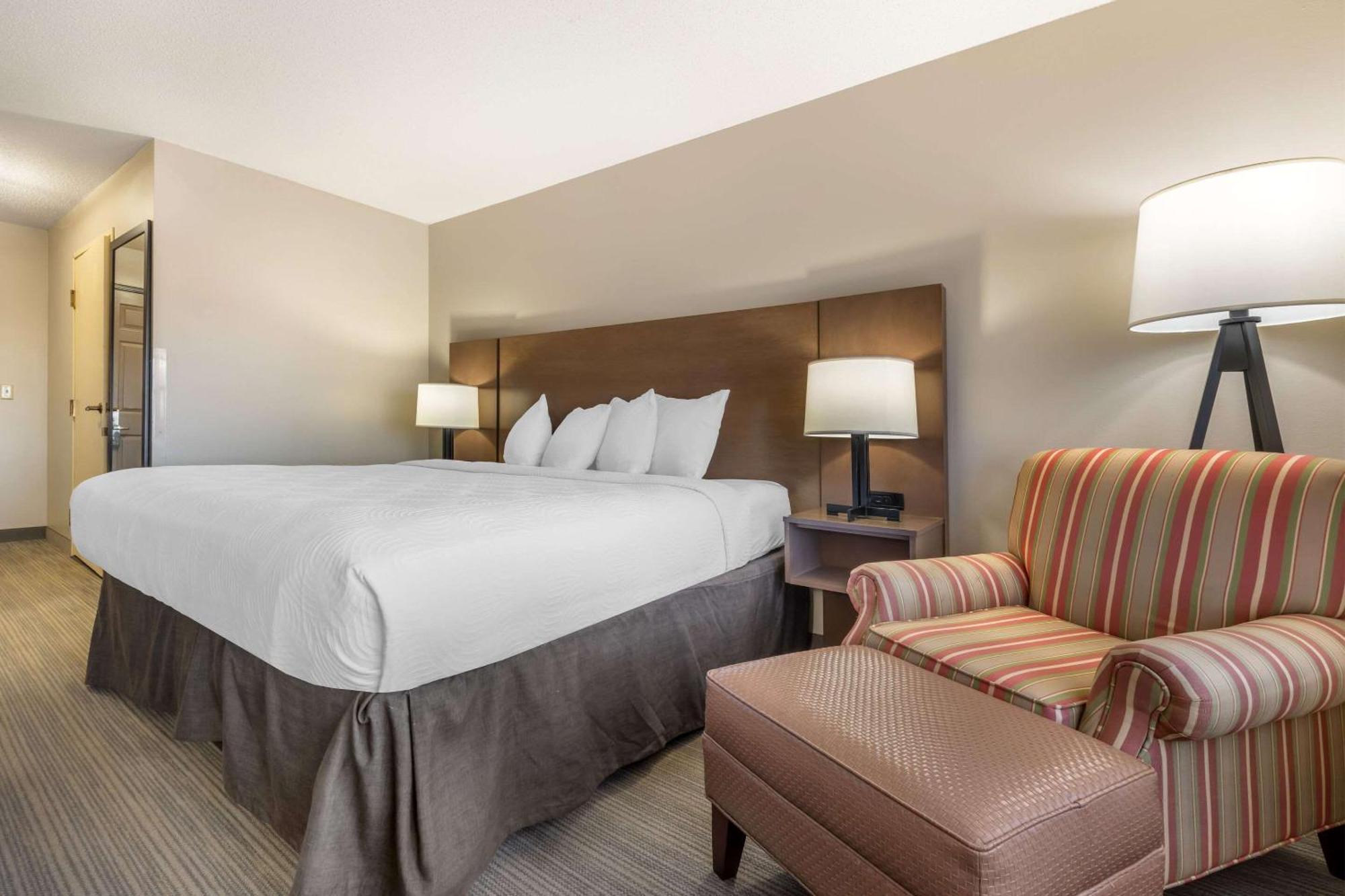 Country Inn & Suites By Radisson, Watertown, Sd Ngoại thất bức ảnh